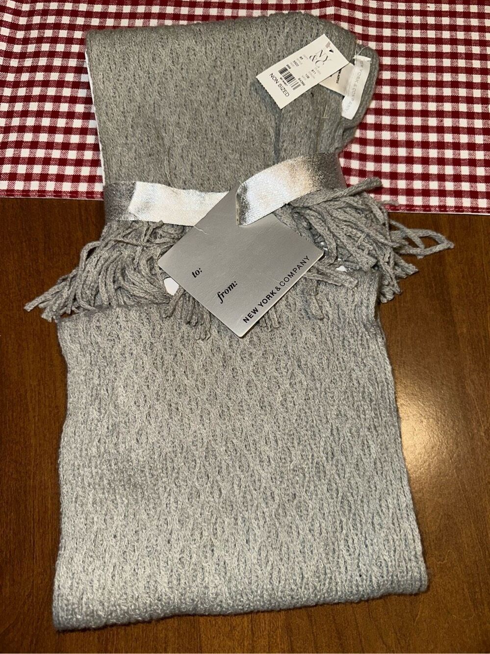 New York & Company Gray scarf lightweight NWT